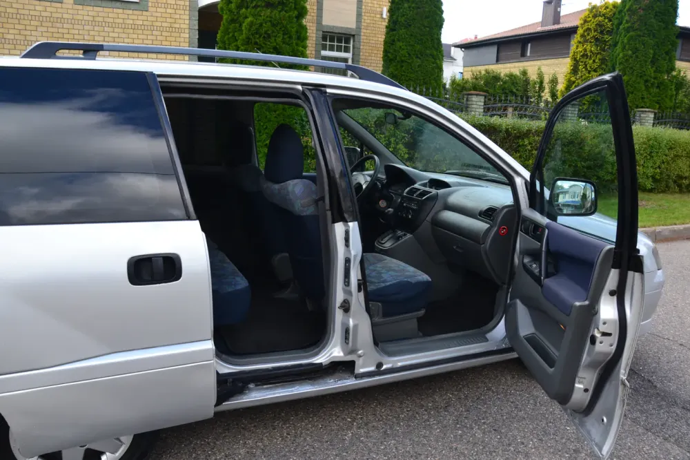 Продажа Mitsubishi Space Runner II, 2000г., Минск Минск - изображение 12