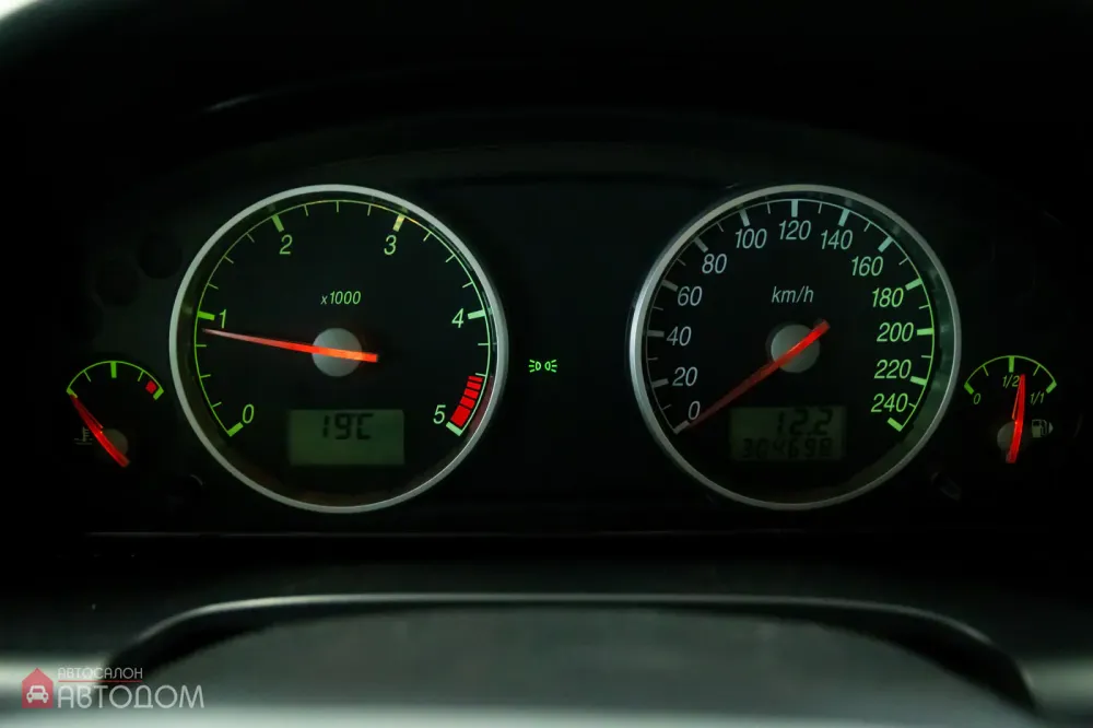 Продажа Ford Mondeo III, 2001г., Минск Минск - изображение 9
