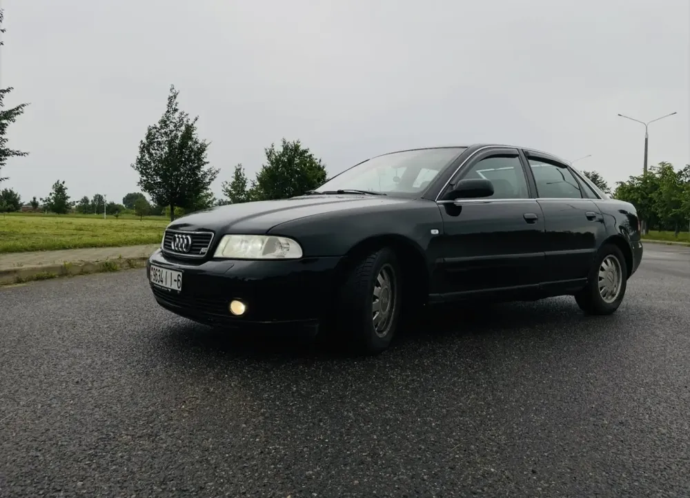 Продажа Audi A4 I (B5) Рестайлинг, 2000г., Бобруйск Бобруйск - изображение 1