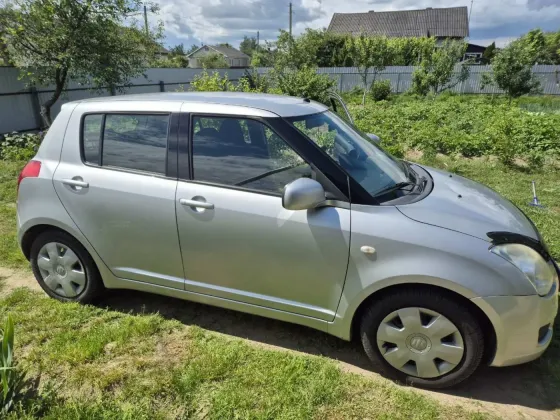 Продажа Suzuki Swift III, 2009г., Петриков Петриков