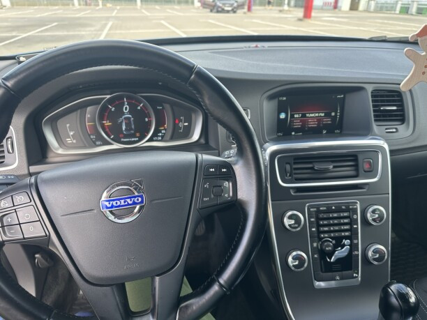 Продажа Volvo V60 I · Рестайлинг, 2014 г. в Минске Минск - изображение 2