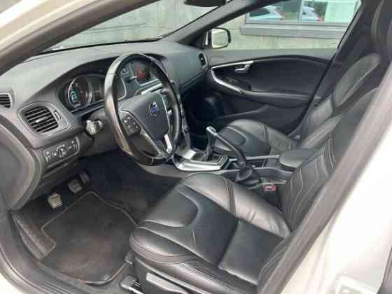 Продажа Volvo V40 II, 2015 г. в Минске Минск