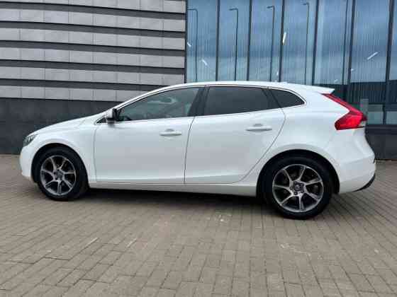 Продажа Volvo V40 II, 2015 г. в Минске Минск