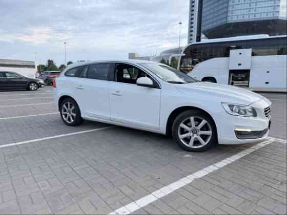 Продажа Volvo V60 I · Рестайлинг, 2018 г. в Минске Минск