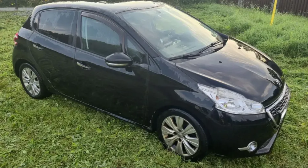 Продажа Peugeot 208 I, 2013г., Минск Минск - изображение 1