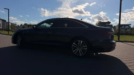 Продажа Audi A6 V (C8) Рестайлинг, 2022г., Минск Минск