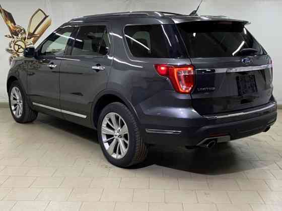 Продажа Ford Explorer V · 2-й рестайлинг, 7 мест, 2018 г. в Минске Минск