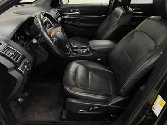 Продажа Ford Explorer V · 2-й рестайлинг, 7 мест, 2018 г. в Минске Минск
