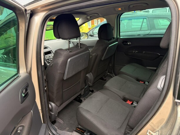 Продажа Peugeot 5008 I, 7 мест, 2011 г. в Ивье Ивье - изображение 4