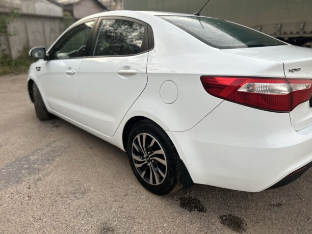 Продажа Kia Rio III, 2013 г. в Рогачеве Рогачев - изображение 4