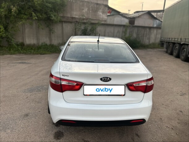 Продажа Kia Rio III, 2013 г. в Рогачеве Рогачев - изображение 2