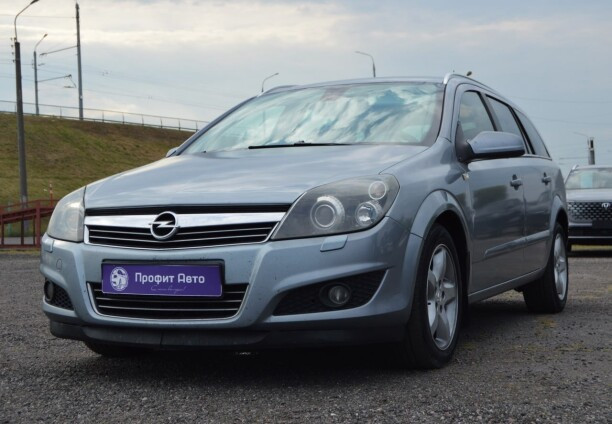 Продажа Opel Astra H · Рестайлинг, 2008 г. в Гомеле Гомель - изображение 1