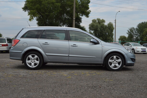Продажа Opel Astra H · Рестайлинг, 2008 г. в Гомеле Гомель - изображение 7