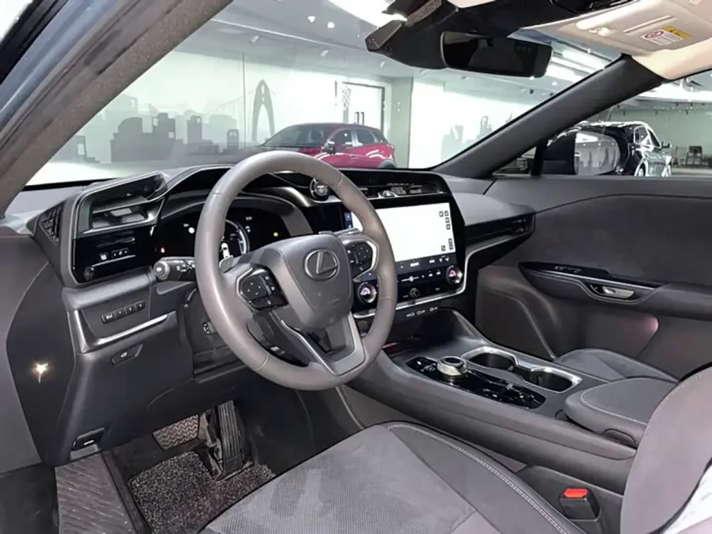 Продажа Lexus RZ I, 2023г., Минск Минск - изображение 5