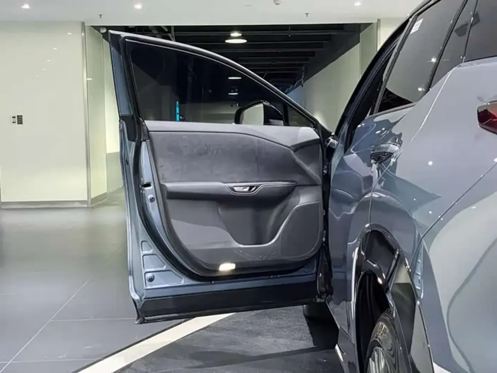 Продажа Lexus RZ I, 2023г., Минск Минск - изображение 7