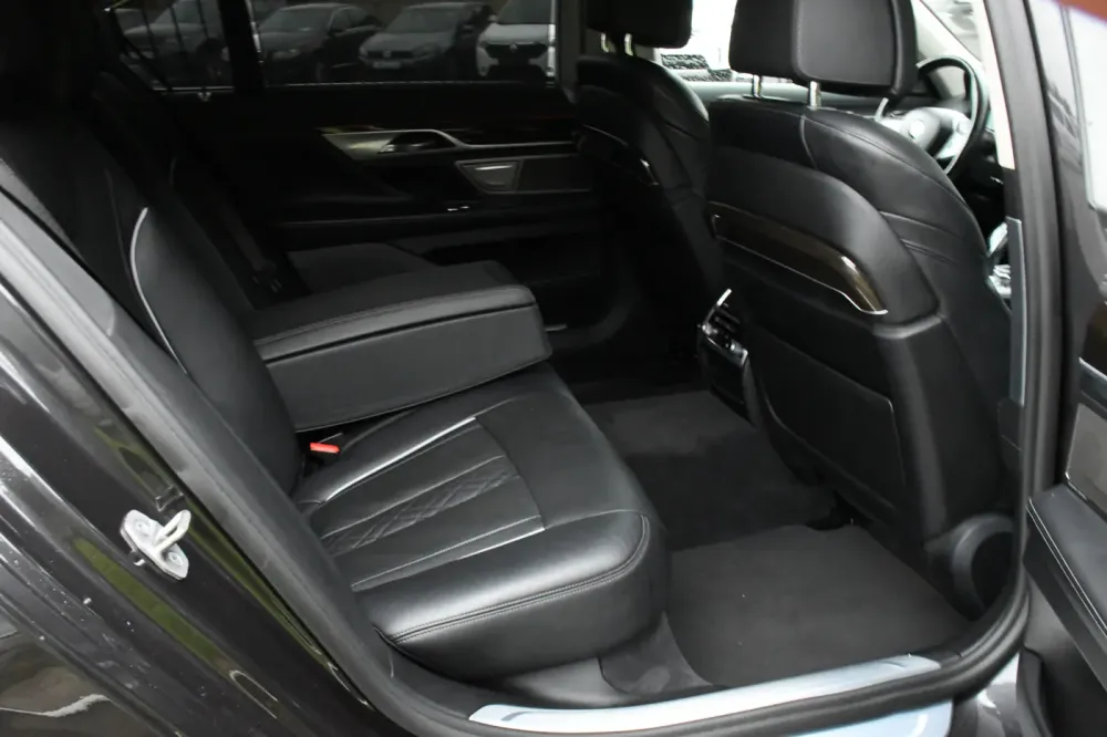 Продажа BMW 7 series VI (G11/G12) Рестайлинг, 2021г., Минск Минск - изображение 12