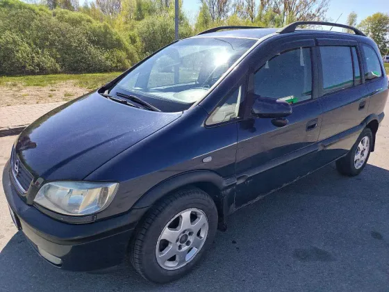 Продажа Opel Zafira A, 2001г., Слуцк Слуцк