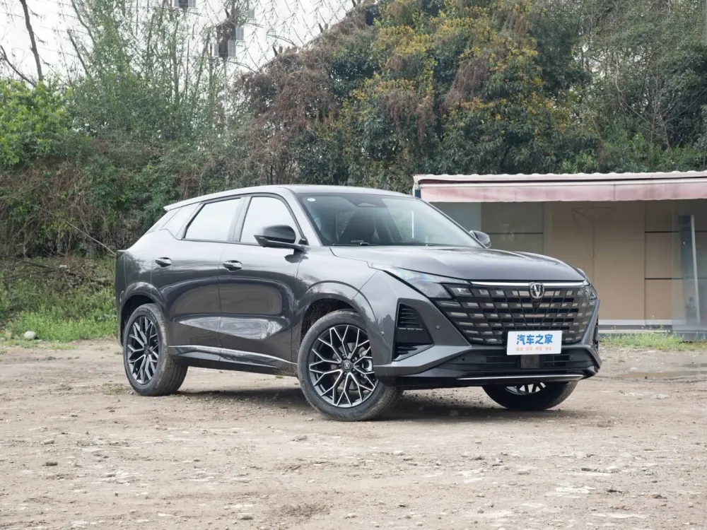 Продажа Changan UNI-Z I, 2026г., Минск Минск - изображение 4