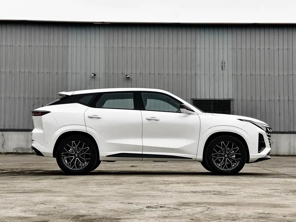 Продажа Changan UNI-Z I, 2026г., Минск Минск - изображение 8