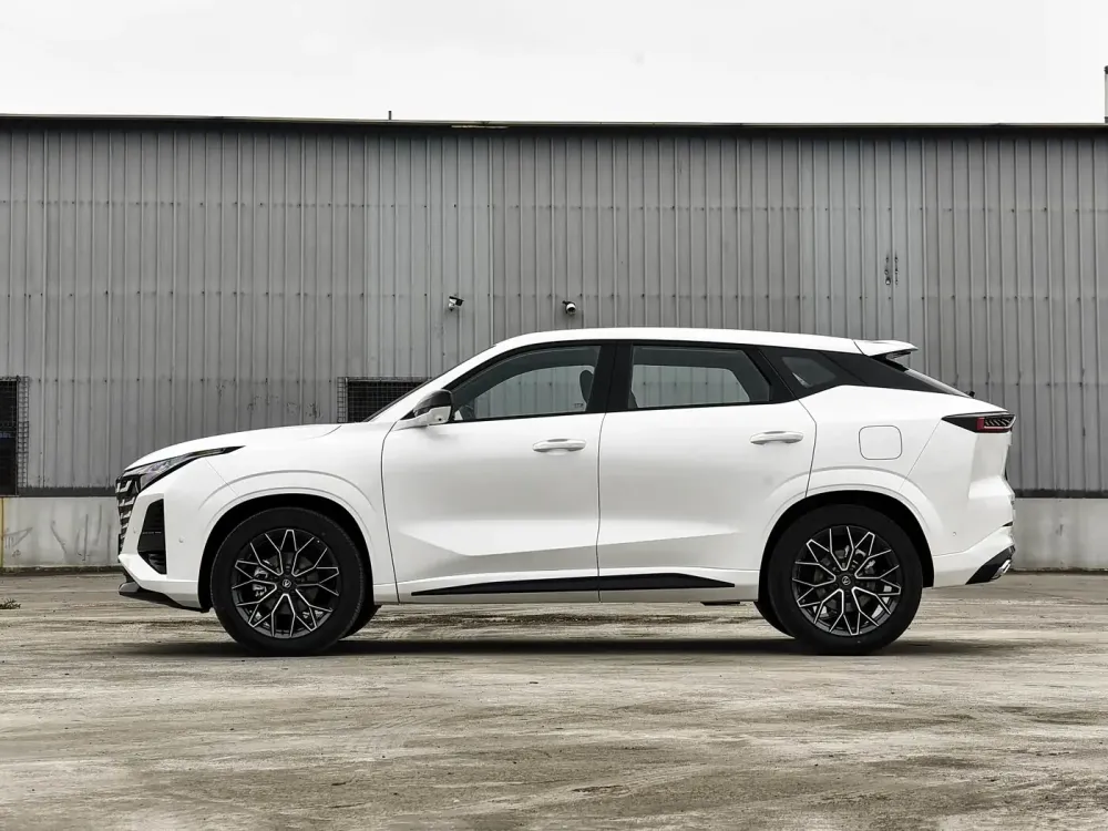 Продажа Changan UNI-Z I, 2026г., Минск Минск - изображение 4