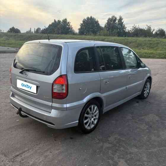 Продажа Opel Zafira A · Рестайлинг, 7 мест, 2004 г. в Полоцке Полоцк