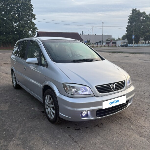Продажа Opel Zafira A · Рестайлинг, 7 мест, 2004 г. в Полоцке Полоцк - изображение 2